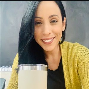 Meet your Posher, Veronica